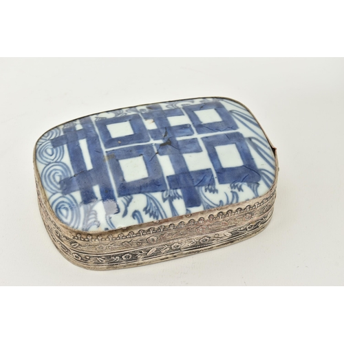 80A - A CHINESE SILVER PLATED RECTANGULAR TRINKET BOX WITH BLUE AND WHITE PORCELAIN INSET COVER, with doub... 