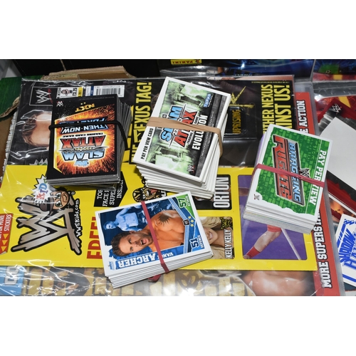 362 - TWO BOXES AND LOOSE TOPPS AND TOP GEAR COLLECTABLE CARDS, to include three Top Gear trading card cas... 