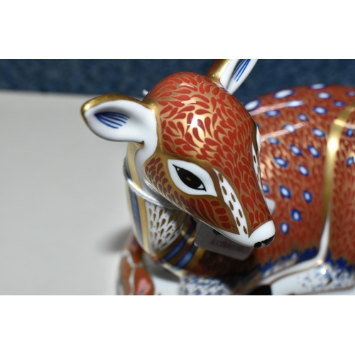 370 - A ROYAL CROWN DERBY DEER PAPERWEIGHT, the first to be designed and manufactured as an exclusive for ... 