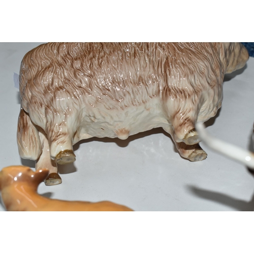 372 - THREE BESWICK FIGURES OF HIGHLAND CATTLE, comprising Highland Bull model no 2008, Highland Cow no 17... 