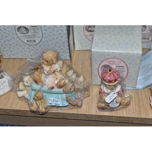 376 - ELEVEN BOXED 'CHERISHED TEDDIES' FIGURES, comprising 'Rose, Melinda, Jacki, Christopher, and Friends... 