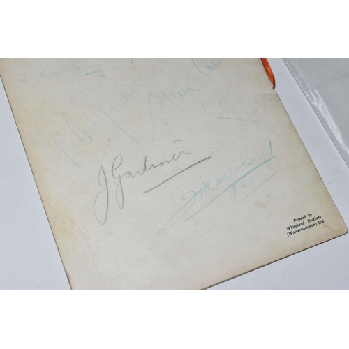 384 - A 1939 WOLVERHAMPTON WANDERERS FOOTBALL CLUB SIGNED BANQUET MENU, comprising a complimentary banquet... 