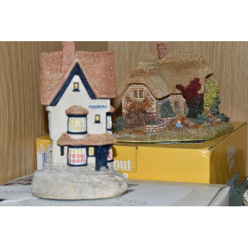 395 - THIRTY LILLIPUT LANE SCULPTURES, from various collections including Classics, Christmas, Bird and Br... 