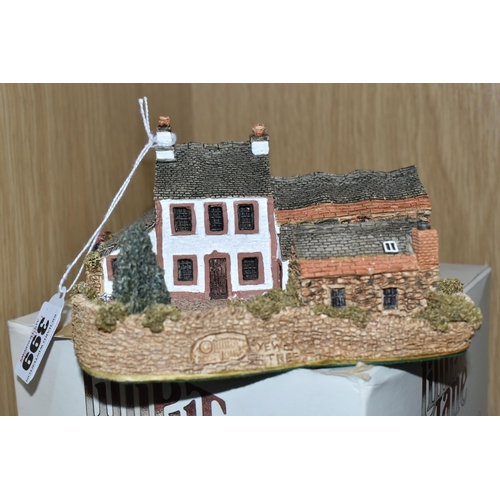 399 - TWENTY SIX LILLIPUT LANE SCULPTURES, collectors club and anniversary pieces, most with deeds and box... 