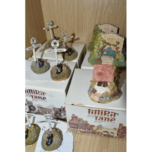 399 - TWENTY SIX LILLIPUT LANE SCULPTURES, collectors club and anniversary pieces, most with deeds and box... 