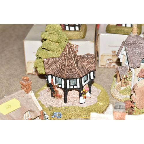 425 - A COLLECTION OF LILLIPUT LANE SCULPTURES, forty sculptures from the South East collection to include... 