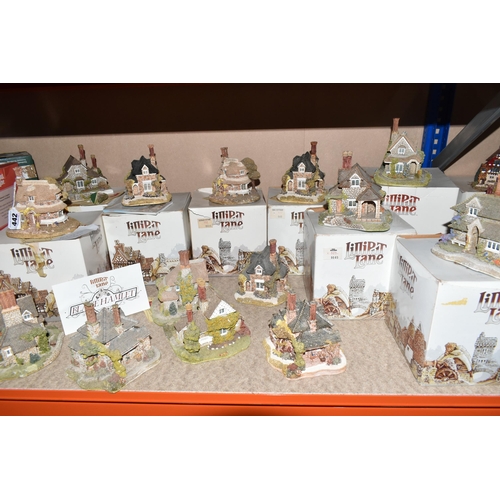 442 - THREE BOXES AND LOOSE LILLIPUT LANE BLAISE HAMLET COLLECTION, ETC, to include fourteen Lilliput Lane... 