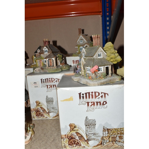 442 - THREE BOXES AND LOOSE LILLIPUT LANE BLAISE HAMLET COLLECTION, ETC, to include fourteen Lilliput Lane... 