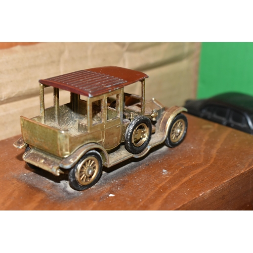 473 - A QUANTITY OF DANBURY MINT PEWTER BRITISH CAR MODELS, some with certificates, all appear in fairly g... 