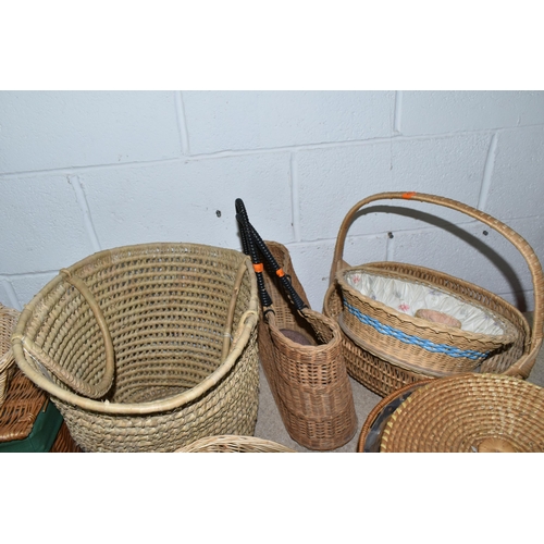 513 - A QUANTITY OF WICKER BASKETS AND TABLEWARE to include a Fenwick wicker hamper, a wicker handbag, fou... 