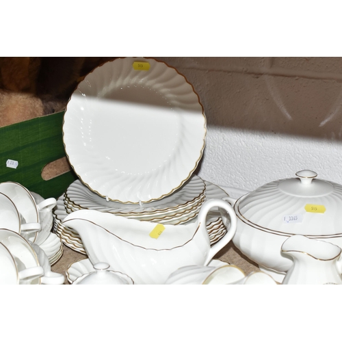 515 - A FIFTY EIGHT PIECE WEDGWOOD GOLD CHELSEA DINNER SET AND A FIFTEEN PIECE WEDGWOOD COFFEE SET ETC to ... 