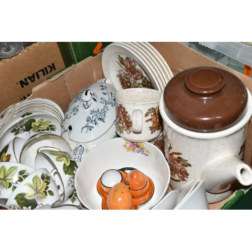 521 - FOUR BOXES OF CERAMICS AND GLASSWARE, to include a Palissy coffee pot and tea plates, Dorchester tea... 