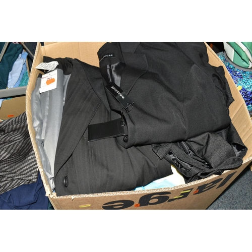 580 - SIX BOXES OF LADIES CLOTHING AND ACCESSORIES ETC, to include jumpers, long and short sleeved tops, q... 