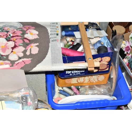 582 - TWO BOXES AND LOOSE HABERDASHERY ITEMS ETC, to include a Crown Point sewing machine, reels of sewing... 