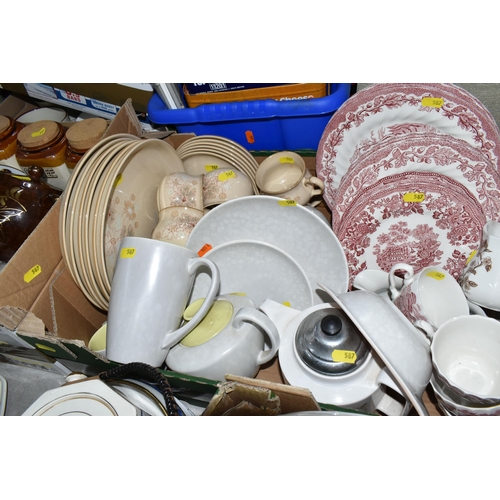 587 - SIX BOXES AND LOOSE CERAMIC KITCHENWARE, to include Poole retro two tone colour tea ware including t... 