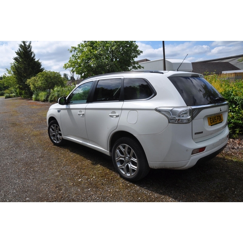 1002 - A 2015 MITSUBISHI OUTLANDER GX3H PHEV AUTO HYBRID ELECTRIC SUV in white, first registered 22/05/1015... 