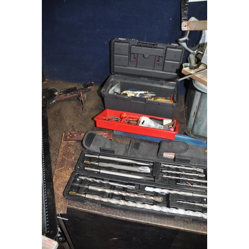 1073 - A TRAY AND A TOOLBOX CONTAINING TOOLS including an auger bit set,a SDS drill and chisel set, various... 