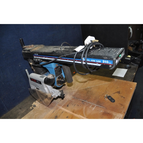 1076 - A RYOBI RA-200 RADIAL ARM SAW with 300mm travel AND SAFETY KEY (PAT pass and working)