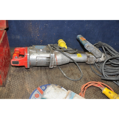 1099 - A COLLECTION OF 110 VOLT ELECTRICAL EQUIPMENT including a dual transformer, a Makita drill, a Wolf a... 