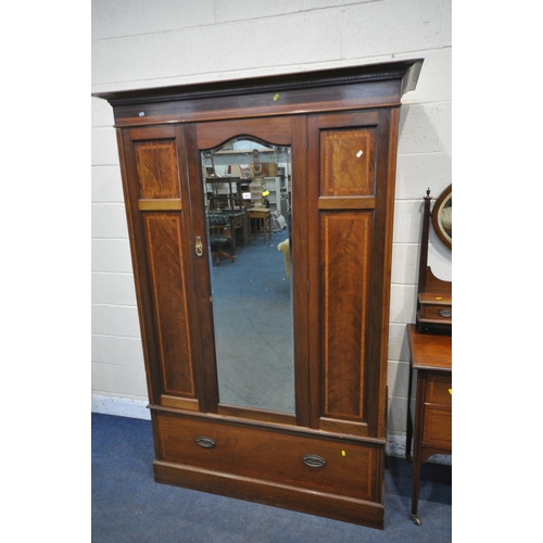 1207 - AN EDWARDIAN MAHOGANY TWO PIECE BEDROOM SUITE, comprising a wardrobe, with a single bevelled mirror ... 