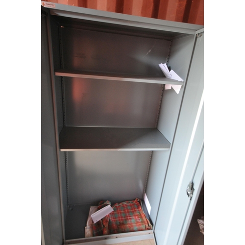 1332 - AN EASISTORE DOUBLE DOOR METAL CABINET, with two shelves, width 90cm x depth 45cm x height 181cm (co... 