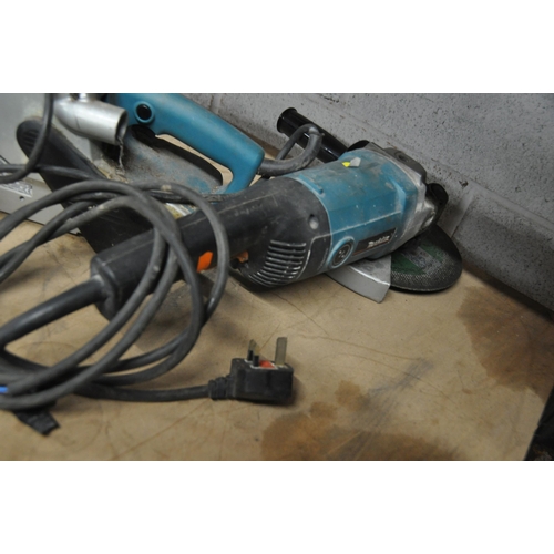 1058 - A MAKITA 9404 240V ELECTRIC BELT SANDER (PAT pass and working) and a Makita 9069 angle grinder (PAT ... 