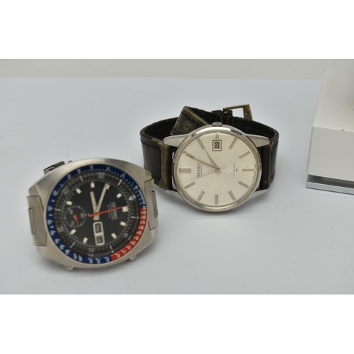 55 - AN ASSORTMENT OF WATCHES, to include a 'Seiko' chronograph automatic wristwatch 6139-6002 361098, a ... 