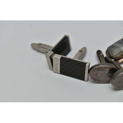 56 - A SELECTION OF CUFFLINKS, to include a pair of silver oval chain link cufflinks, hallmarked Birmingh... 