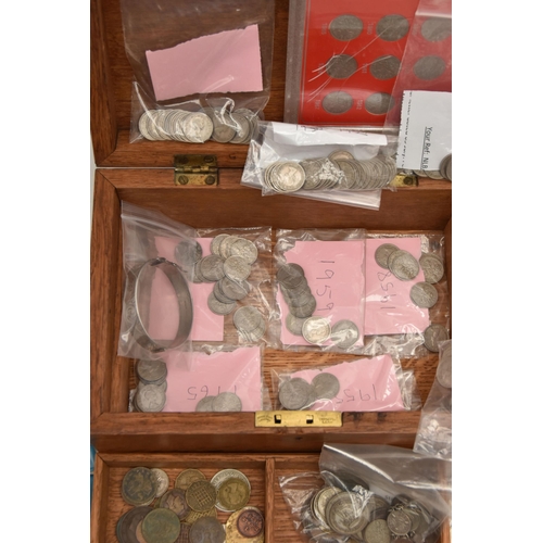 140 - A CARDBOARD BOX CONTAINING A FITTED WOODEN BOX OF MIXED COINAGE, to include a 1937 George VI Crown c... 