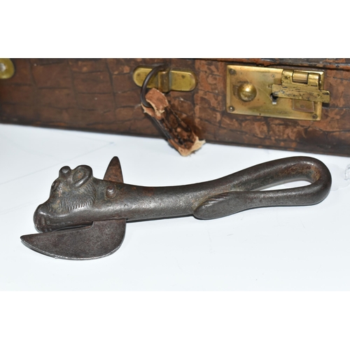 321 - A QUANTITY OF MIXED VINTAGE WARES to include a vintage Bull headed figural can opener, a Gaskell and... 