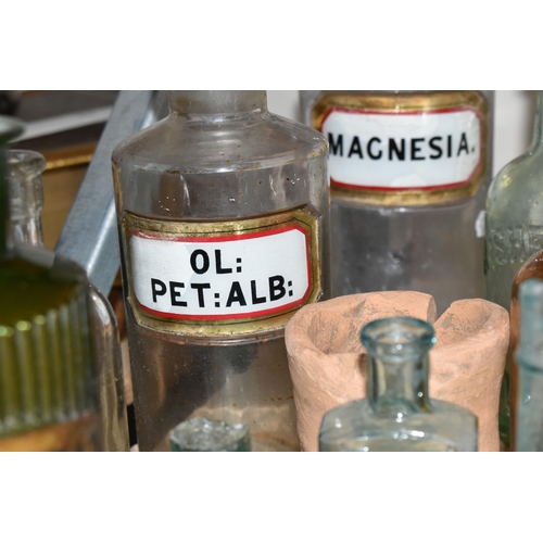 331 - A GROUP OF VICTORIAN APOTHECARY BOTTLES, comprising a clear glass jar labelled 'Magnesia', height 25... 