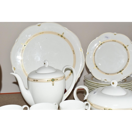 333 - A GROUP OF VILLEROY & BOCH PALOMA PICASSO DESIGN 'MONTSERRAT' PATTERN TEAWARE, comprising a large se... 