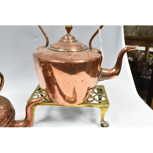 338 - TWO BOXES AND LOOSE COPPER AND METALWARE, to include two copper kettles, horse brasses, antler handl... 