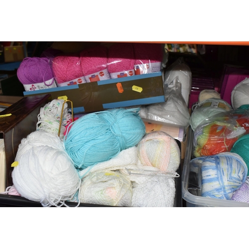 458 - SEVEN BOXES OF WOOL AND A SEW MINI SEWING MACHINE, approximately one hundred balls of wool in a vari... 