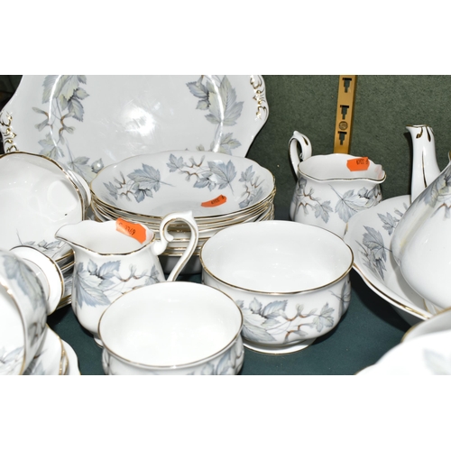 354 - A TWENTY FIVE PIECE ROYAL ALBERT 'SILVER MAPLE' TEA SET AND DINNERWARE, comprising a teapot, a cream... 