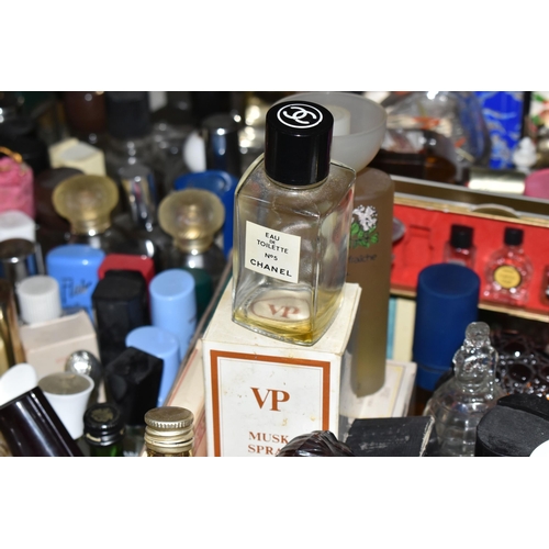 381 - TWO BOXES OF ASSORTED VINTAGE FRAGRANCE AND PERFUME BOTTLES, to include mostly empty bottles, maker'... 