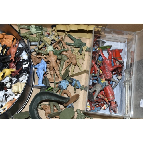 409 - A QUANTITY OF ASSORTED METAL AND PLASTIC FIGURES, to include approx. 1/32 scale Timpo and Airfix Sol... 