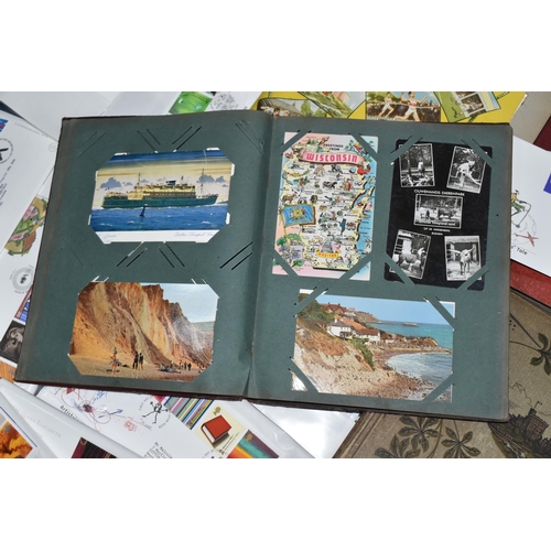 414 - A BOX OF POSTCARDS AND FIRST DAY COVERS, to include approximately four hundred and sixty postcards, ... 