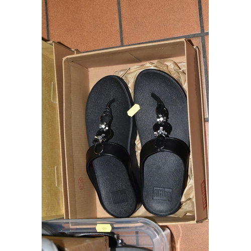 475 - FOUR BOXES AND LOOSE LADIES' SHOES AND BAGS, to include approximately six pairs of sandals/flipflops... 