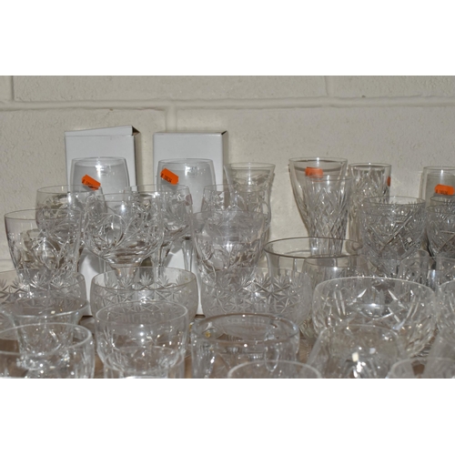 526 - A QUANTITY OF GOLFING RELATED GLASSWARE, comprising whisky tumblers, wine glasses, punch cups, desse... 