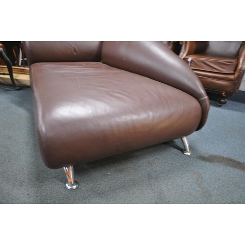 1215 - A LARGE BROWN LEATHER CHAISE LOUNGE, on chrome legs, length 170cm x depth 94cm x height 94cm (condit... 