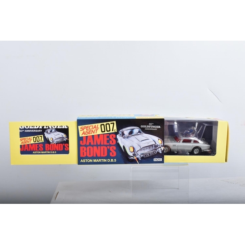 40 - A QUANTITY OF BOXED CORGI CLASSICS JAMES BOND RELATED CARS, to include Goldfinger 50th Anniversary A... 