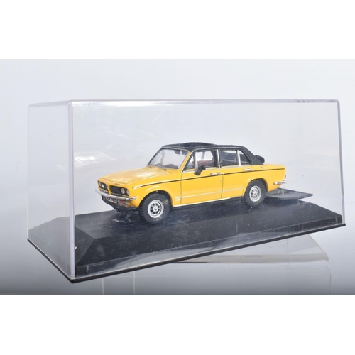 55 - FIVE BOXED TRIUMPH 2000 AND DOLOMITE CAR MODELS, all 1/43 scale, 2000 are Crossway Models 1966 Monte... 