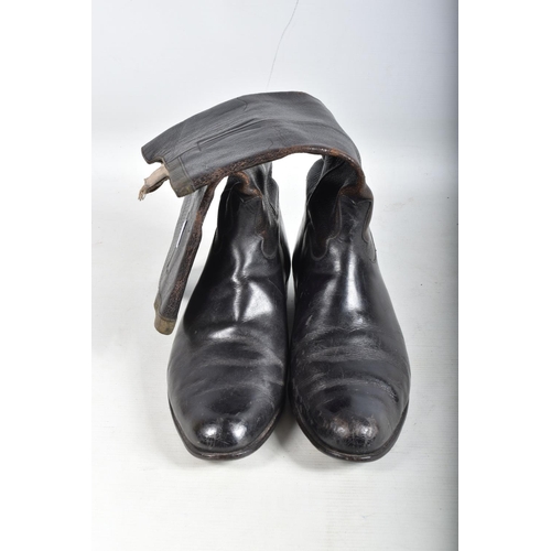 440 - AN ARMY OFFICERS SADDLE SWORD FROG/HORSESHOE POUCH,  and four pairs of black riding style boots, the... 