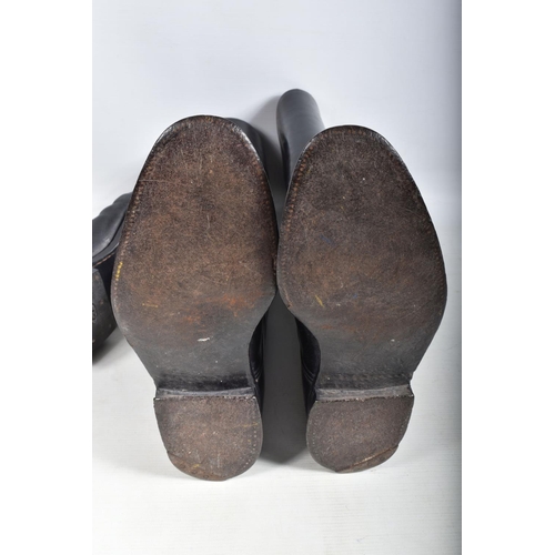 440 - AN ARMY OFFICERS SADDLE SWORD FROG/HORSESHOE POUCH,  and four pairs of black riding style boots, the... 