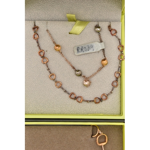 101 - A SELECTION OF 'REEVES & REEVES' JEWELLERY, to include a silver gilt snaffle necklace, toggle fasten... 