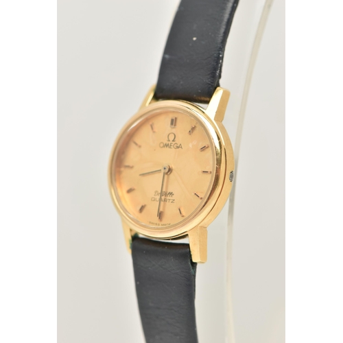 50 - A LADIES 'OMEGA' WRISTWATCH, quartz movement, round gold dial signed 'Omega De Ville, Quartz', baton... 