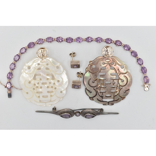 64 - FIVE ITEMS OF MAINLY GEM JEWELLERY, to include an amethyst brooch and bracelet, a pair of paste stud... 