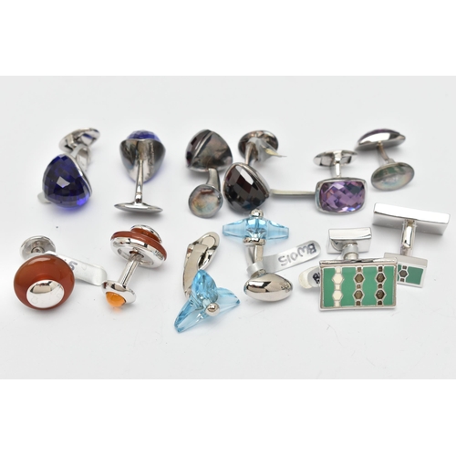 98 - AN ASSORTMENT OF CUFFLINKS, to include two pairs of white metal cufflinks, fitted with toggle fittin... 