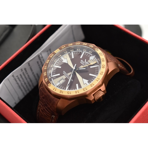 108 - THREE GENTLEMAN'S WRISTWATCHES WITH BOXES AND PAPERWORK, the first a Ducati chronograph 5030, with b... 